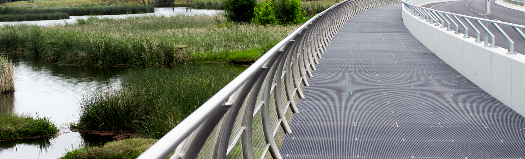 5 Tendering Mistakes in Pedestrian Walkway Projects